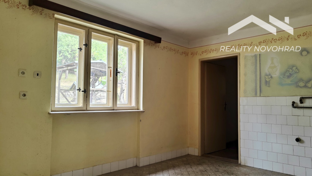 🏡Život na polosamote - Dom a 2,1 ha pozemku - Opava okr.V.Krtíš