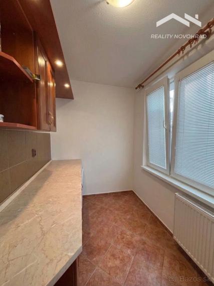 SKVELÉ BÝVANIE ALEBO STABILNÁ INVESTÍCIA | Priestranný 2-izbový byt s balkónom na Rúbanisku II