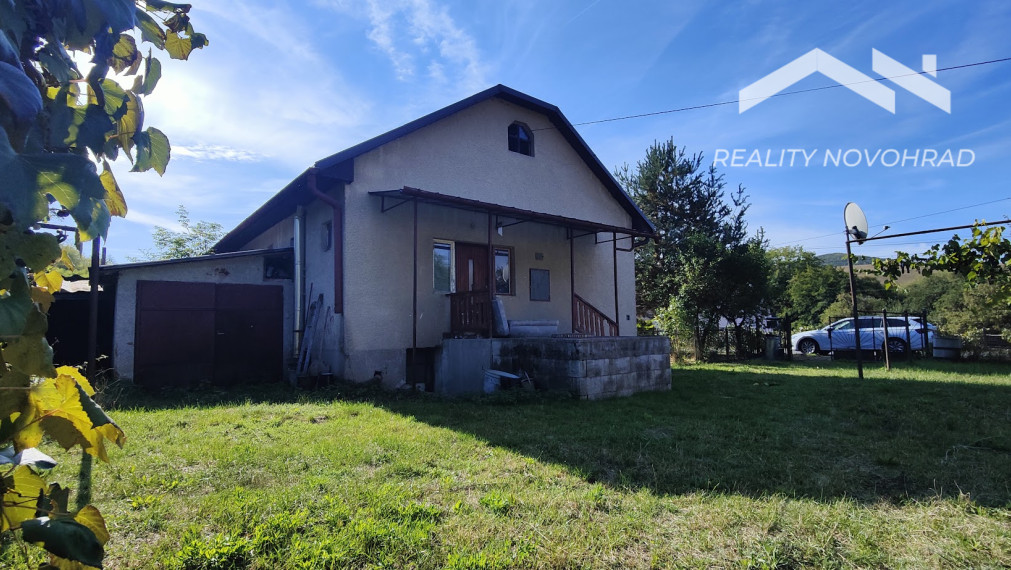 Pokojné bývanie pri agátovom lese – dom s rozľahlým pozemkom - Radzovce pri Obručnej
