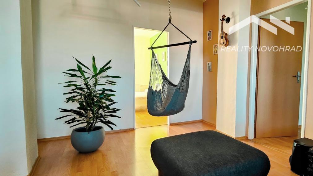 Príjemný 2,5-izbový byt s balkónom v Lučenci - blízko centra