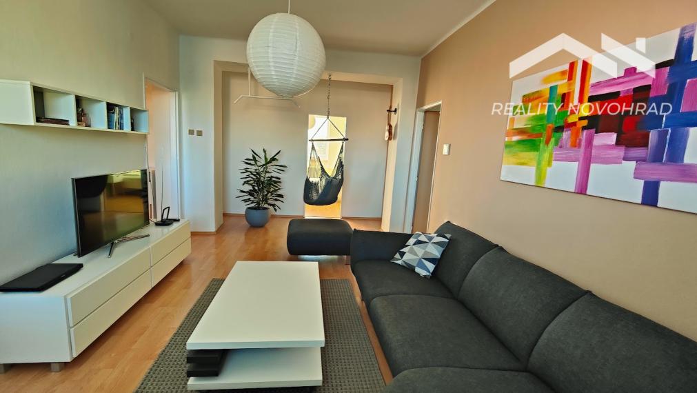 Príjemný 2,5-izbový byt s balkónom v Lučenci - blízko centra