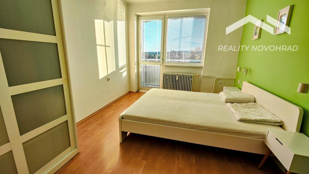 Príjemný 2,5-izbový byt s balkónom v Lučenci - blízko centra