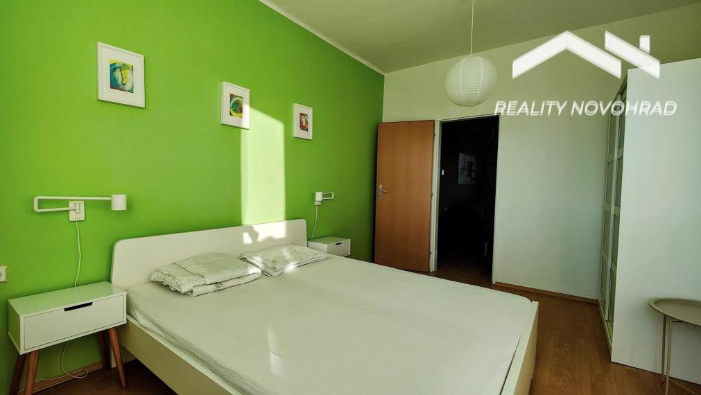 Vkusne zariadený 2,5-izbový byt s balkónom na prenájom – Lučenec