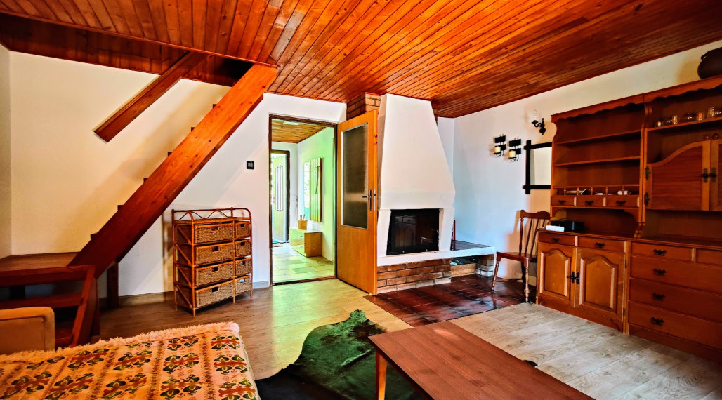 Jedinečná Rekreačná chata Ružiná: Relax so saunou a bazénom - ideálne na celoročné bývanie!