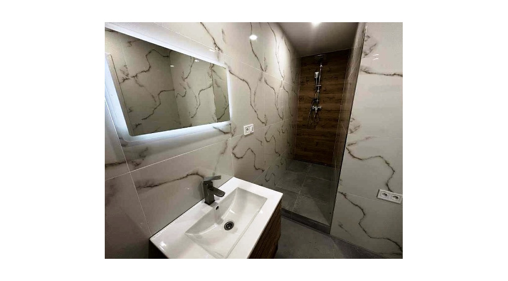 RÚBANISKO II  2-i byt 61 m2 - kompletná NOVÁ rekonštrukcia, TOP lokalita