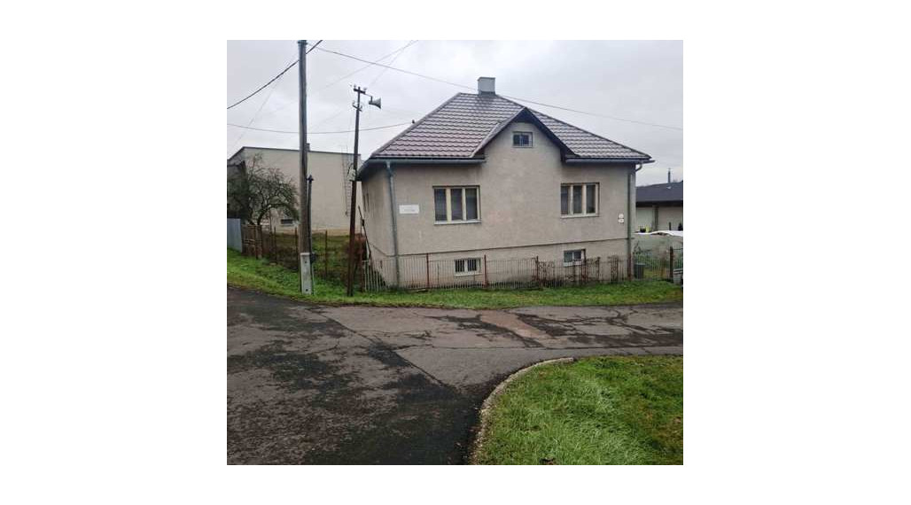 OPATOVÁ- RD - letná kuchynka, GARÁŽ SP 373 m2