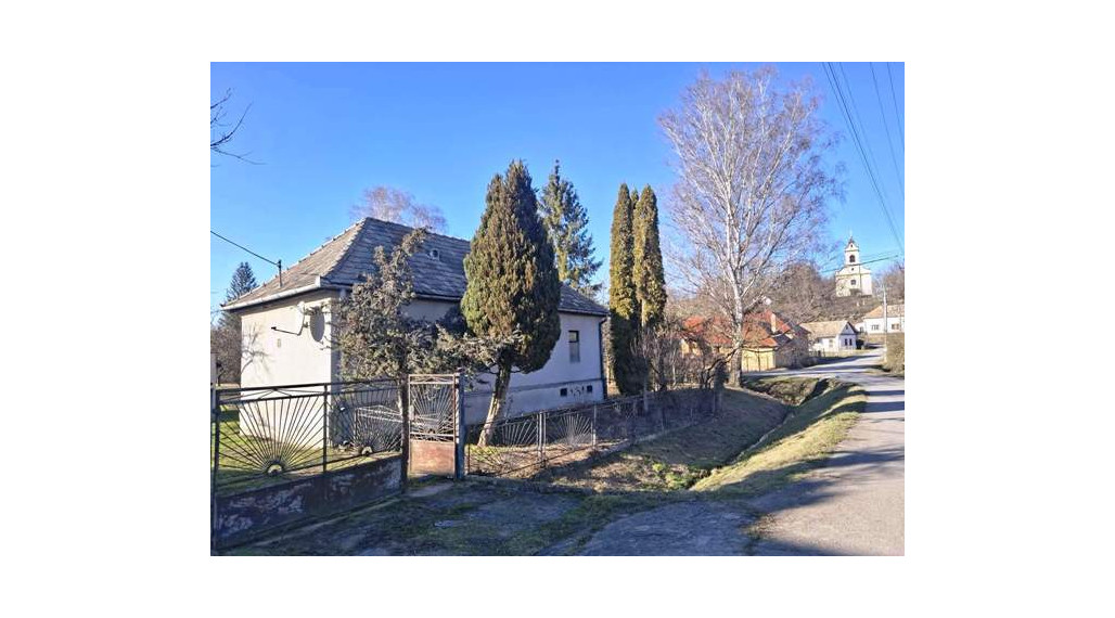 PLEŠ -domček s OVOCNÝM SADOM 2049 m2 a nekonečným potenciálom