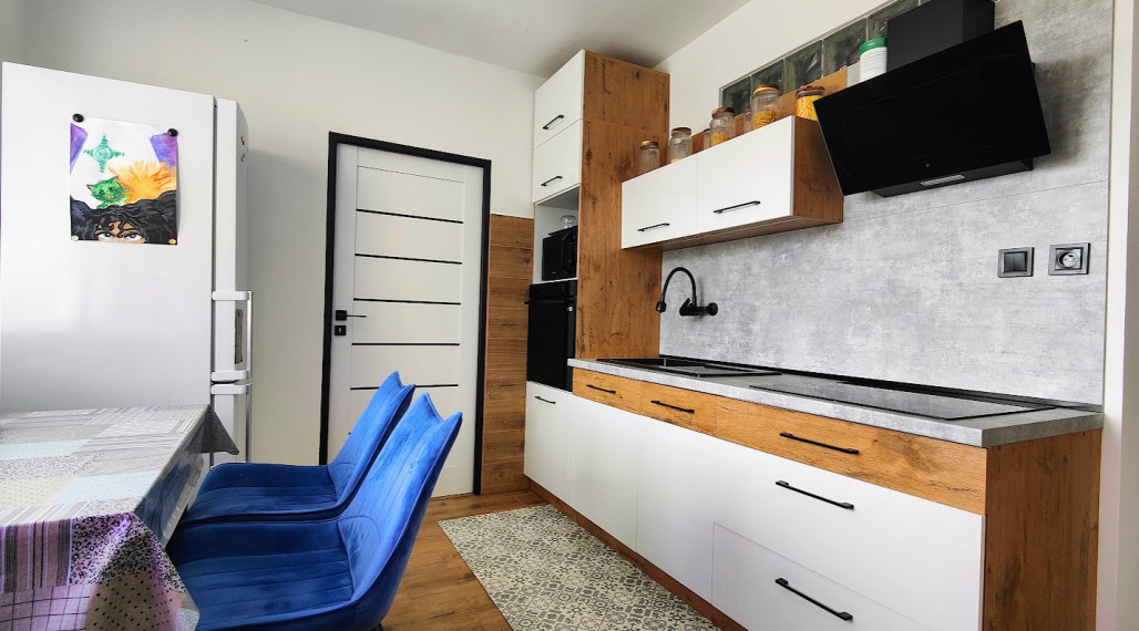 🔥 Štýlový 2-izbový byt po novej rekonštrukcii + parkovanie / Rúbanisko II, Lučenec