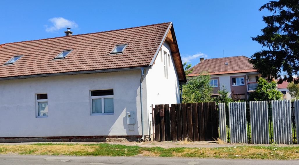 🏡 Rodinný dom s obytným podkrovím v centre Lučenca