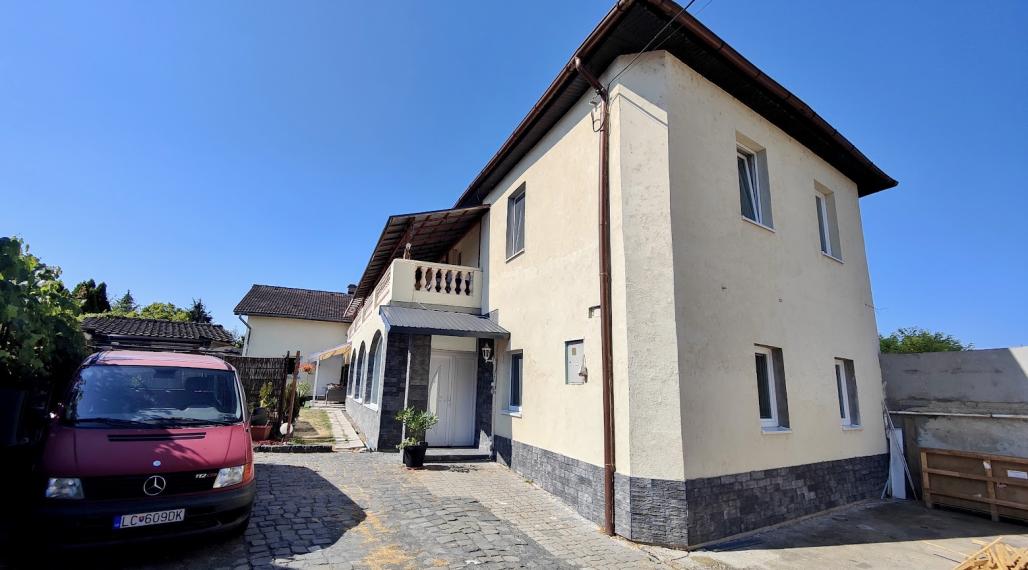 🏡 Rodinný dom s potenciálom druhého bývania na jednom pozemku – ideálny pre dve generácie alebo podnikanie