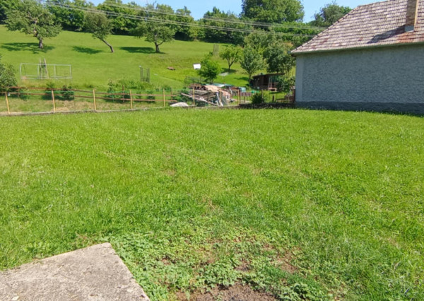 Predaj rodinného domu v obci Uhorské – Ideálne pre chalupárčenie!