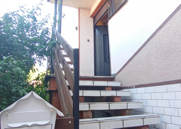 Váš budúci dom v tichej časti Lučenca čaká na nového majiteľa!