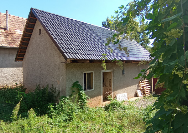Predaj rodinného domu s veľkým pozemkom v Cinobani