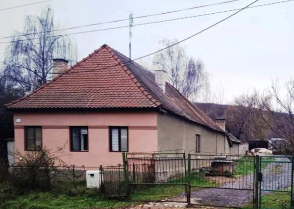 TOČNICA okr. LUČENEC - SEDLIACKY DOM s OVOCNÝM SADOM 3220 m2-