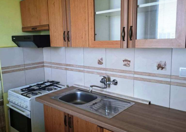 Rúbanisko I - 2 - izbový byt 46 m2, BALKÓN, čiastočná rekonštrukcia, KRÁSNY VÝHĽAD na okolie