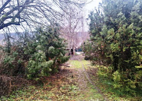 TOČNICA - CHARIZMATICKÝ SEDLIACKY DOM NA KRÁĽOVSKOM POZEMKU 3320 m2!!!