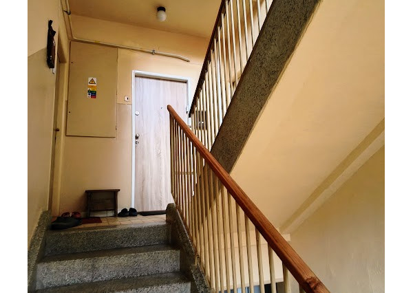 Komorné bývanie v tehlovom dome: 2-izbový byt so záhradkou – Halič