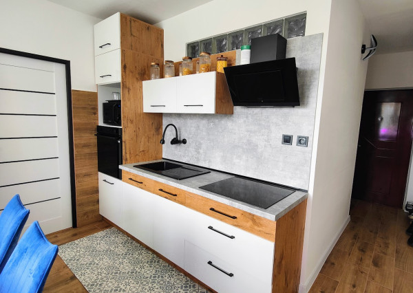 🔥 Štýlový 2-izbový byt po novej rekonštrukcii + parkovanie / Rúbanisko II, Lučenec