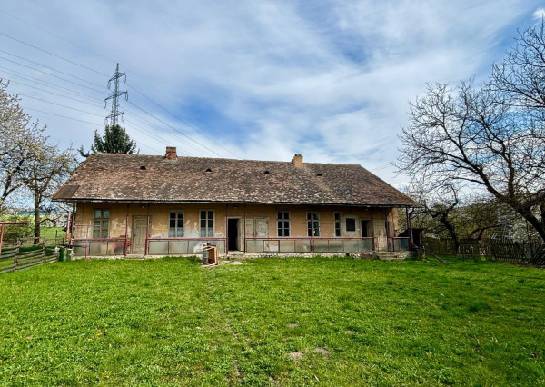 Historické rodinné sídlo s pozemkom 4 727m2 - Lučenec