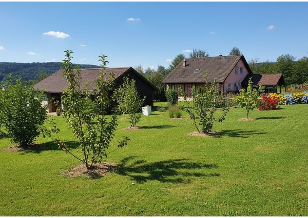 LUKOVIŠTIA okres Rimavska Sobota - RODINNÁ USADLOSŤ 1,9 ha s BOHATÝM ZŹEMÍM
