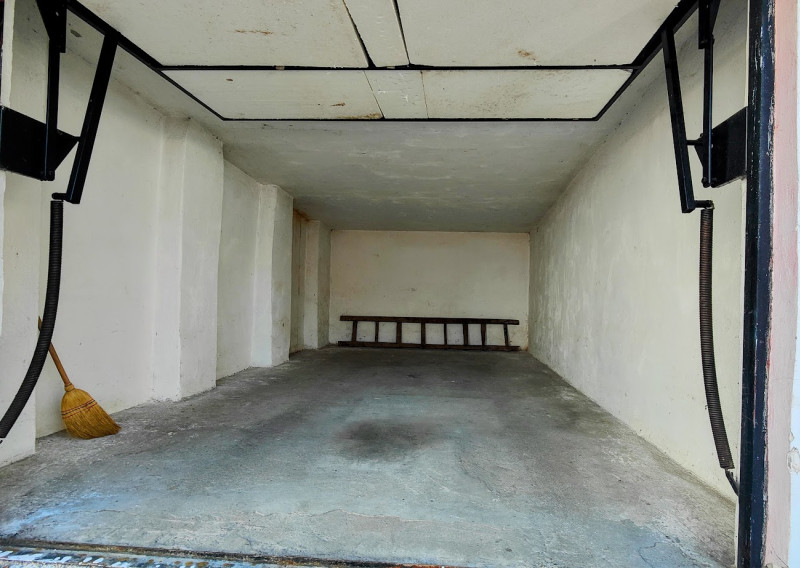 Predaj murovaná garáž 20 m² – ul. A. Jiráska - fotografia 3